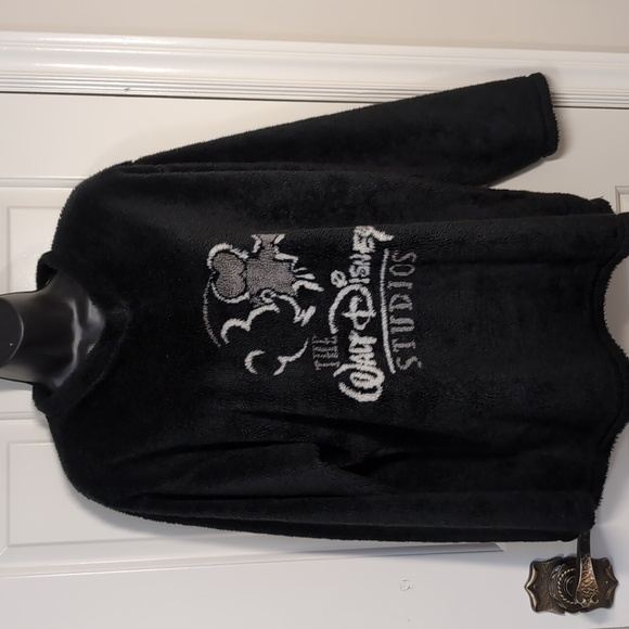 Walt Disney Studios Fuzzy Sherpa Fleece Sweater Large - Picture 1 of 9